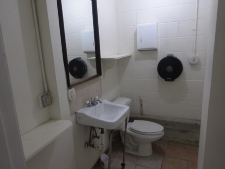 2 Bathrooms